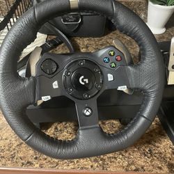 Logitech Steering Wheel And Pedals 