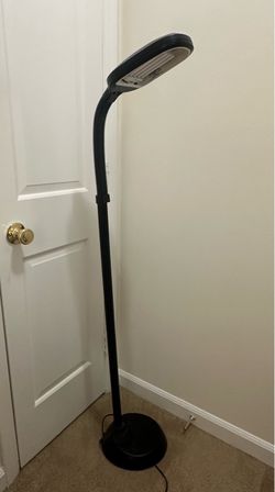 Floor lamp
