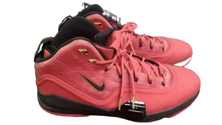 Nike 705065-610 Red