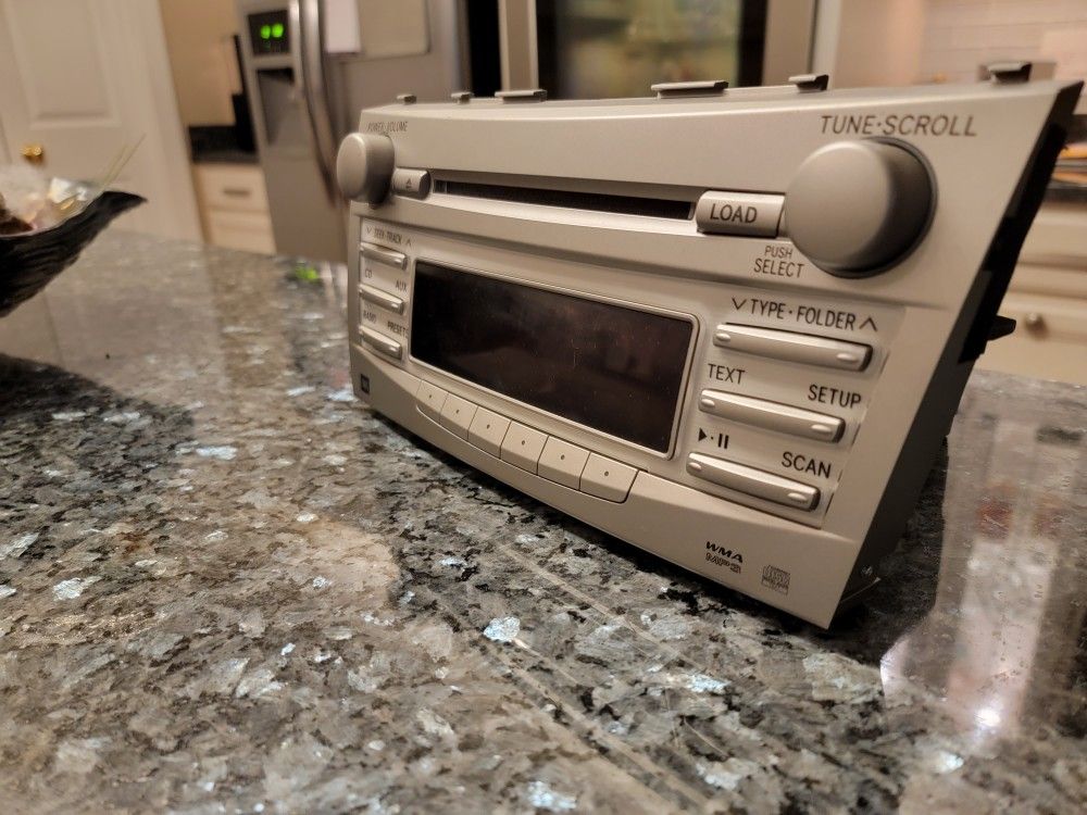 Toyota Radio - Original Equipment - Premium JBL