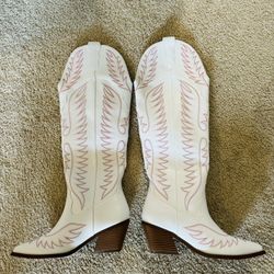Women’s Boots-Brand New