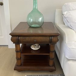 Key West collection end table