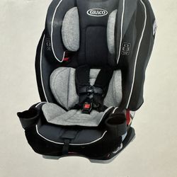 Graco SlimFit 3-in-1 Convertible Car Seat, Ultra-Space-Saving Design, Darcie, Suitable for Rear and Forward-Facing, Highback Booster Seat with 10-Posi