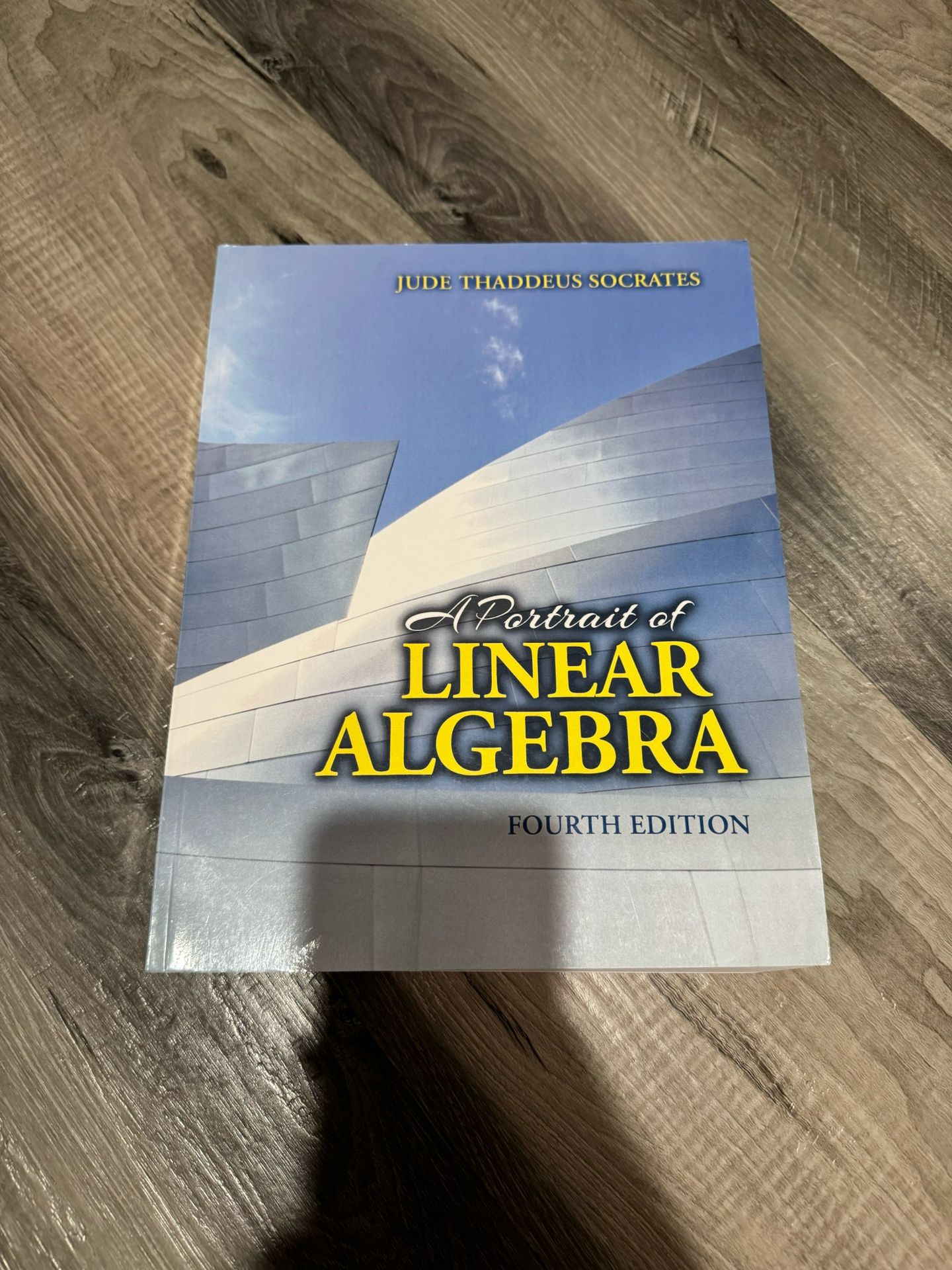 Portrait of Linear Algebra Textbook