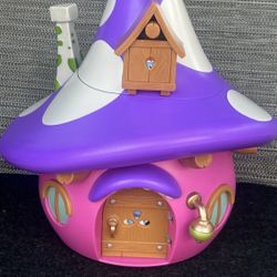 Cinemark - Smurfs 2025 Smurfette House Popcorn Bucket - New in Hand
