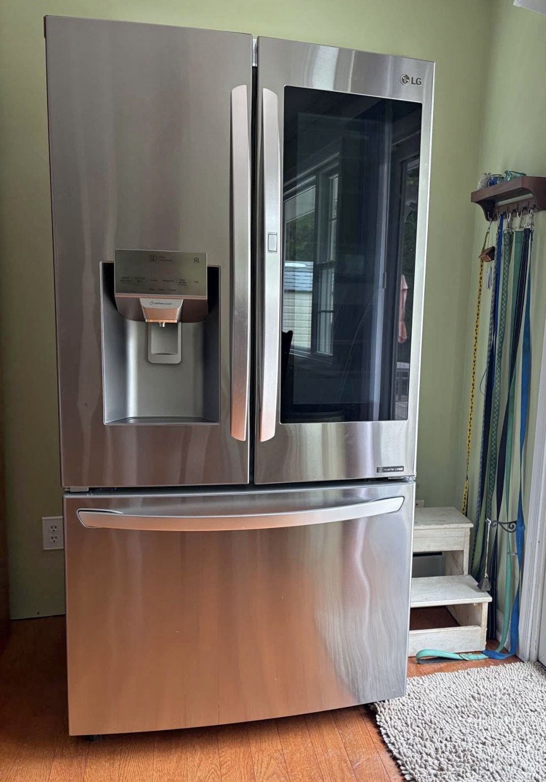 LG Refrigerator 22cu