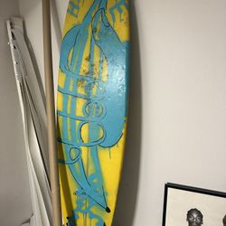 Surfboard 