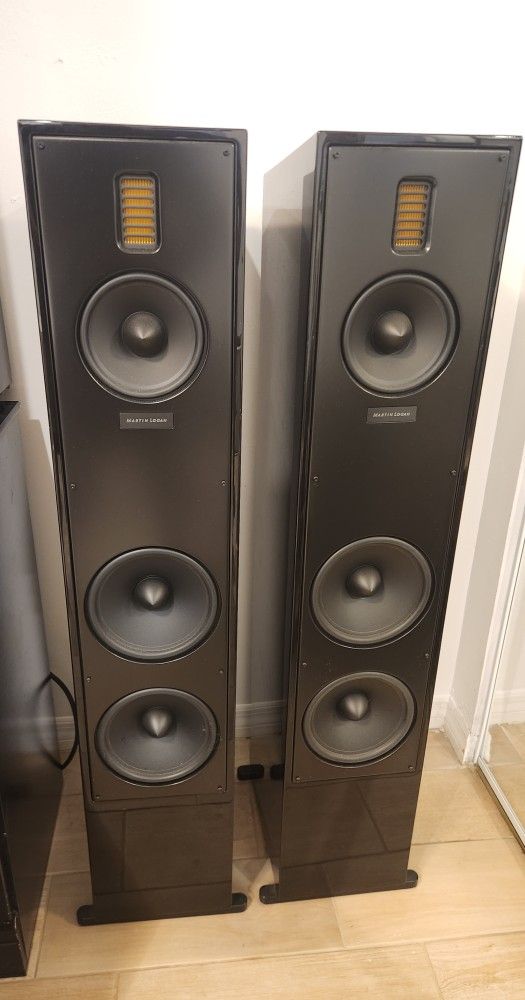 Martin Logan Motion 60XT Pair Like New