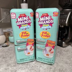 Mini Brands Fill The Fridge 