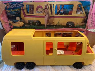 1976 Vintage Barbie Star Traveler Mobilehome with original box