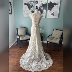 NWT Allure Bridal Rustic Lace Wedding Dress