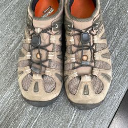 Men’s Merrell Outdoor Shoes 10.5
