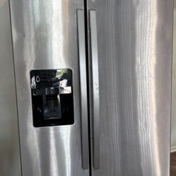 Amana Refrigerator 