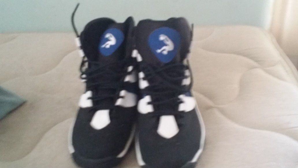 Shaquille O'Neal Reebok size 12