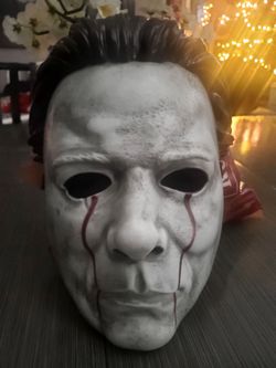 Michael Myers mask