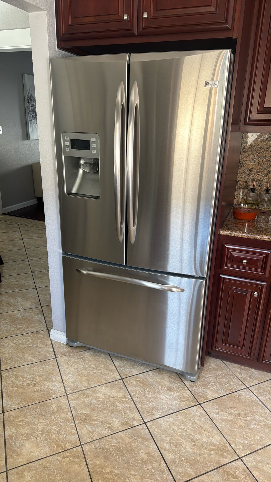 General Electric Profile Refrigerator