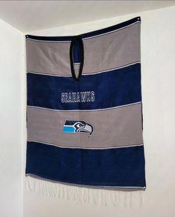 Adult Seahawks Poncho XL