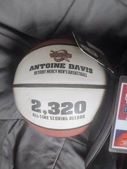 Detroit Mercy