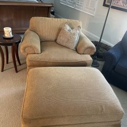 Hickory White Chair & a Half & Ottoman