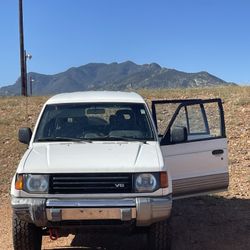 1994 Mitsubishi Montero