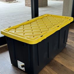 BRAND NEW 70 Gallon HDX Storage Tub/Container With Wheels