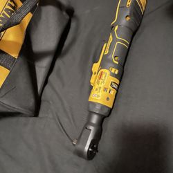 Dewalt 20V Brushless Ratchet 