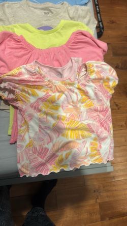 Girls shirts size 5t-xsmall