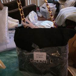 Unisex Sling Shoulder Bag Beautiful 