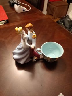 Cinderella Teapot & mug