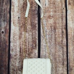 LD WHITE QUILTED BAG