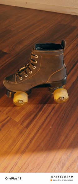 Roller Skates 