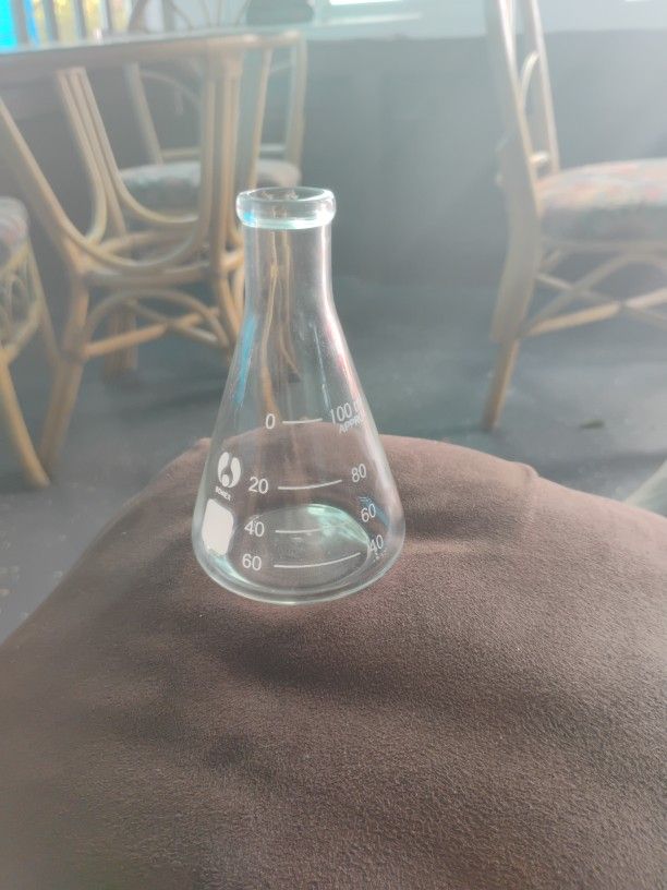 100ml Erlenmeyer flask