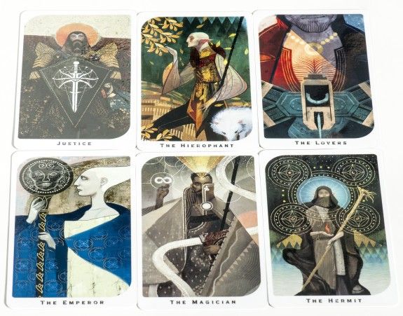 Dragon age Tarot deck 78 Tarot cards with a unique design