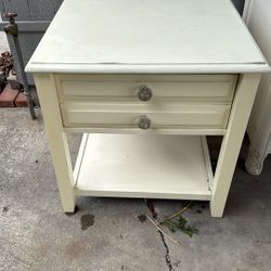 End Table/night Stand 