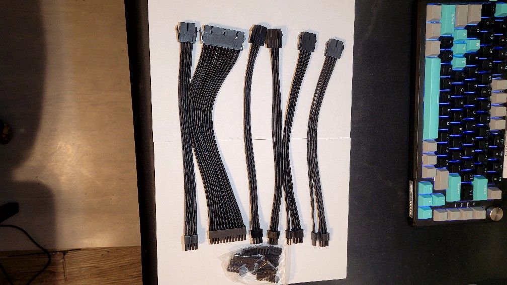 Pc Cable Extension Black & White