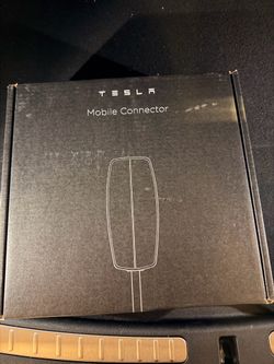 Tesla Mobile Charger