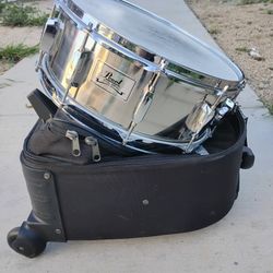 Pearl Snare Drum