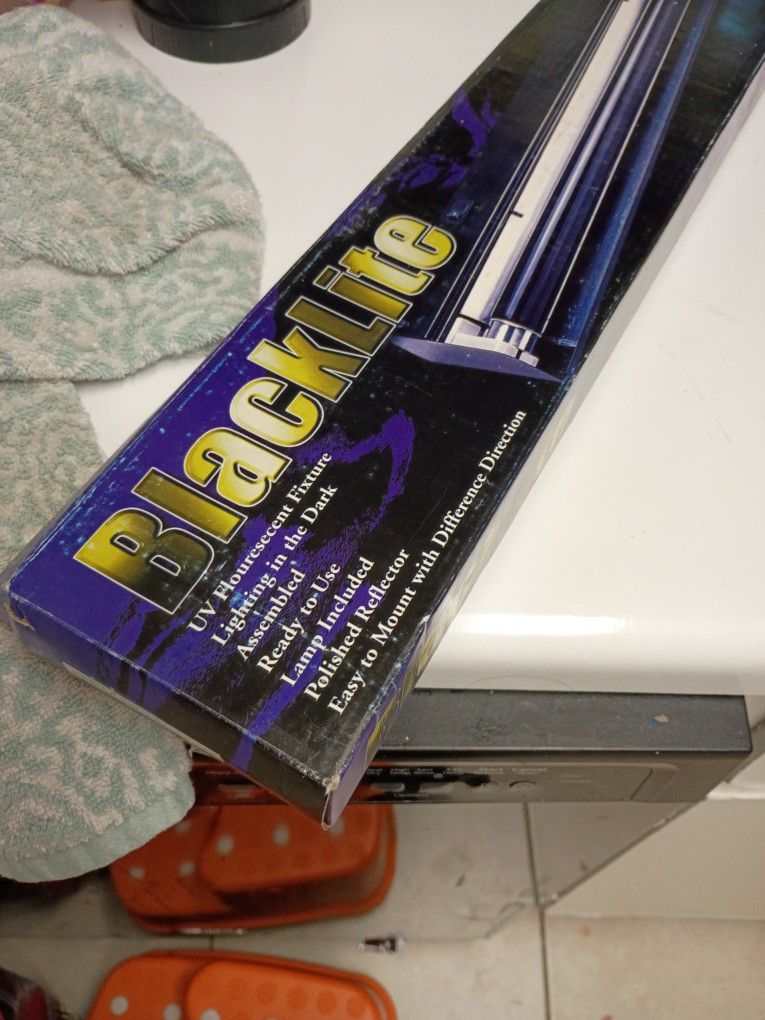 Black Light Special 