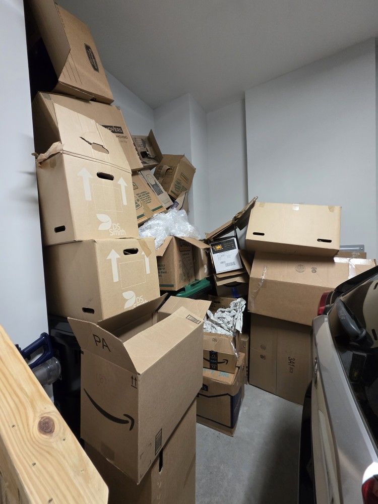 Free Moving Boxes