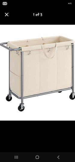 Laundry Basket with wheels
(V23)