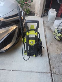Pressure washer