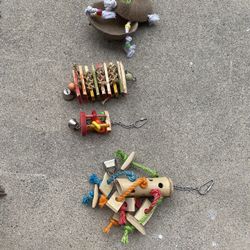 Bird Toys Like New