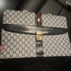 Gucci Men’s Messenger Bag 
