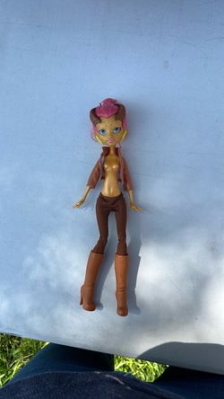 Gilda goldstag monster high doll