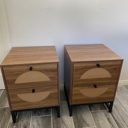 Set Of Nightstands/End Tables