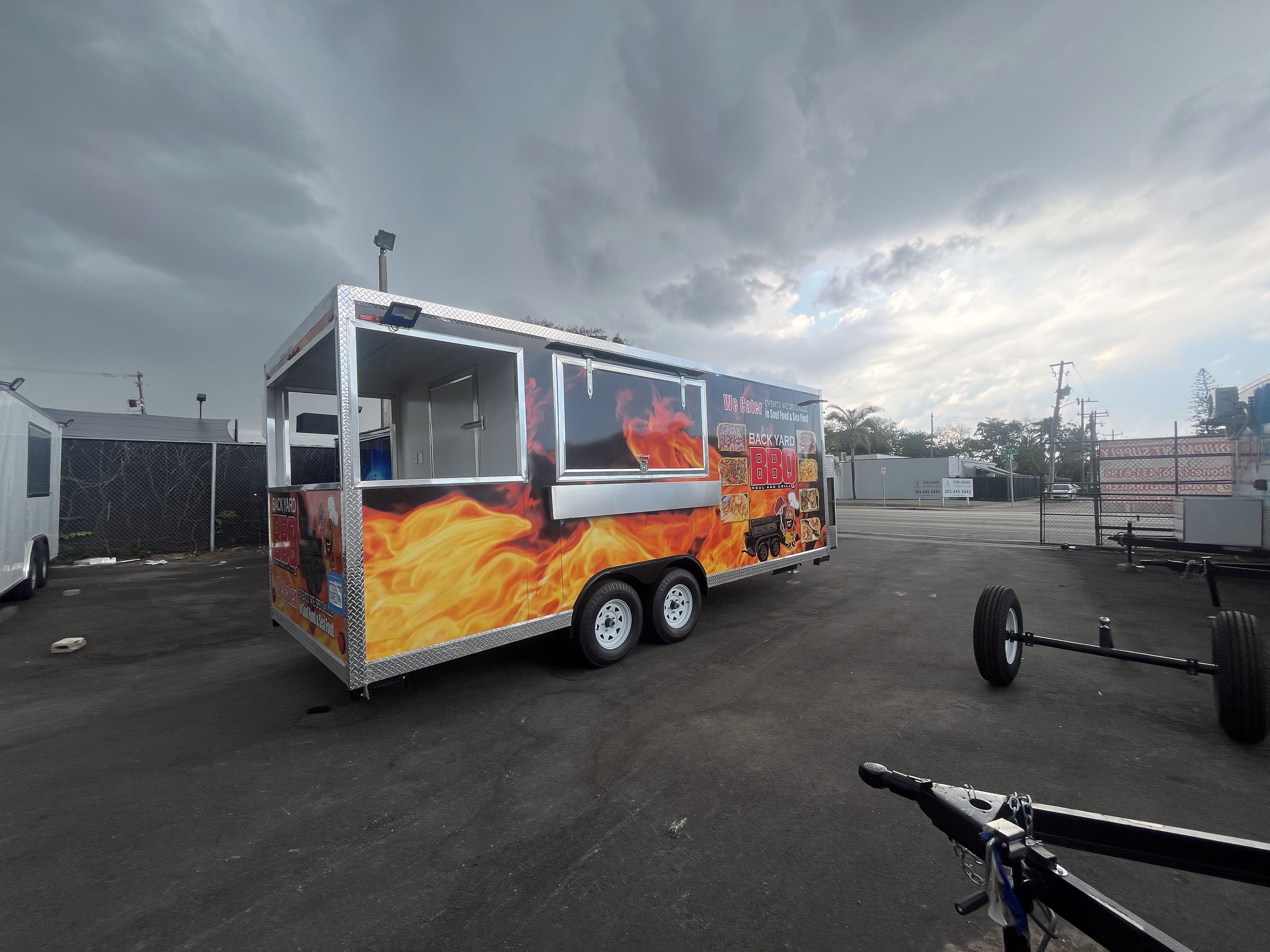 Camion de Comida 20 Pies / Food Trailer