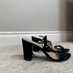Women black heels