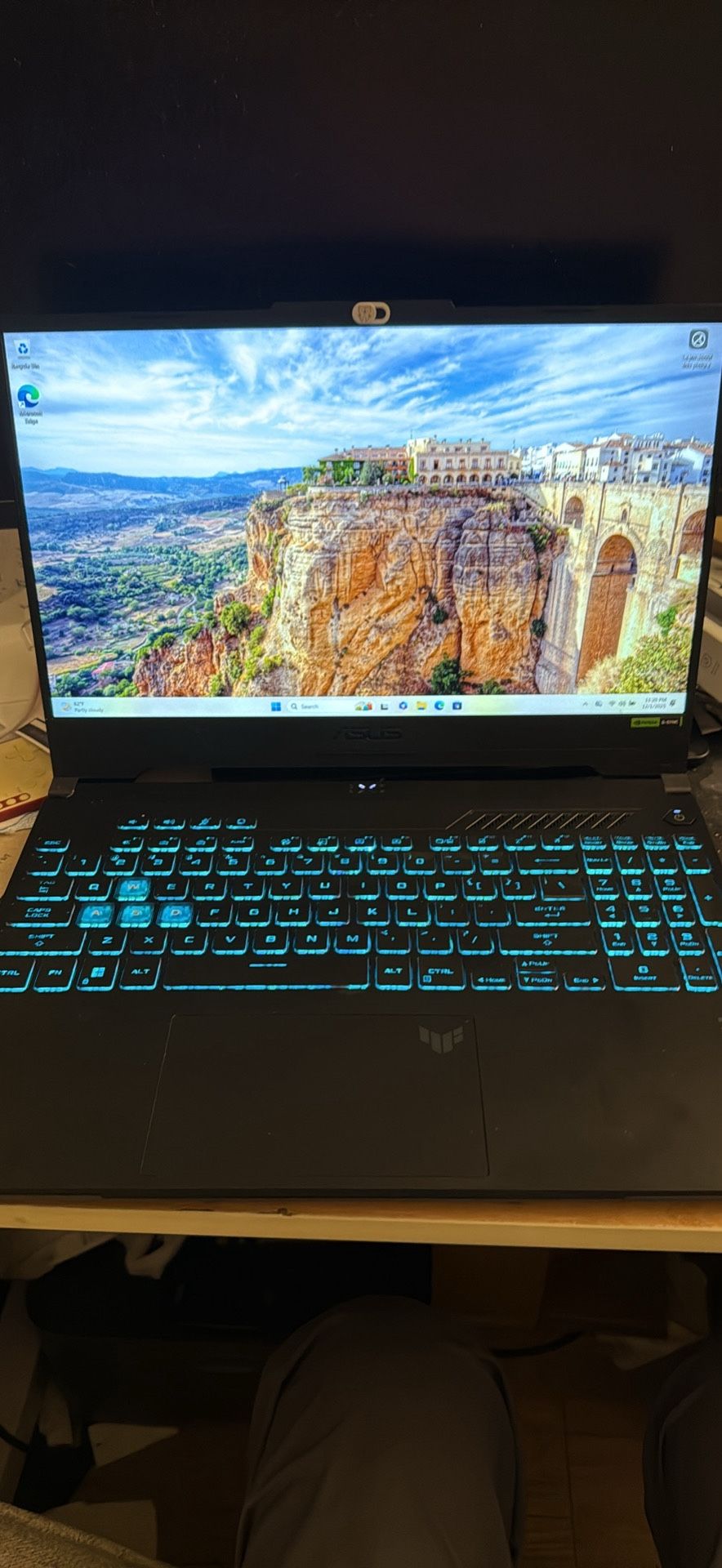 Gaming laptop.  Asus tuf A15, Ryzen 9 7940hs, rtx 4070, ddr5 32gb, ssd, nvme 3000gb/3T