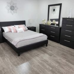Bedroom Set *** Sold Separately Too *** Financing Available*** Juego De Cuarto **** Se Puede Vender Por Separado *** Financiamiento Disponible