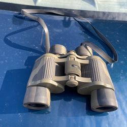 Binaculars For Sale 